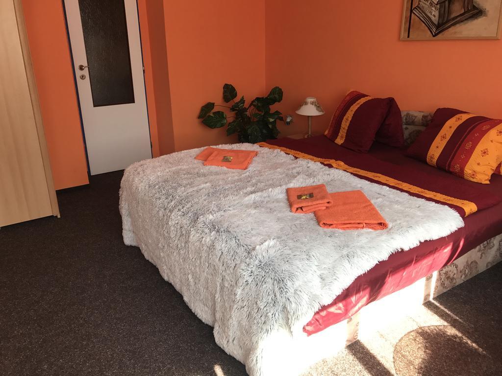Hotel Bohemia Jičín Екстериор снимка