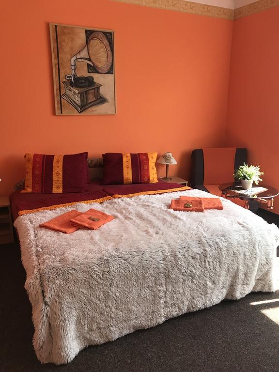 Hotel Bohemia Jičín Екстериор снимка
