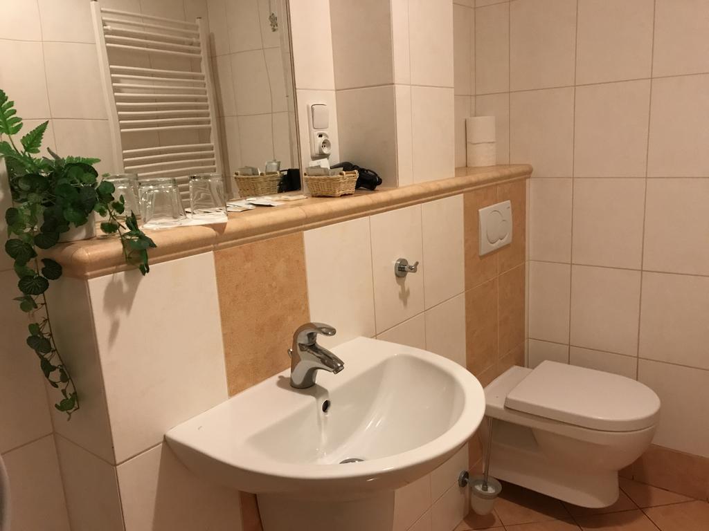 Hotel Bohemia Jičín Екстериор снимка