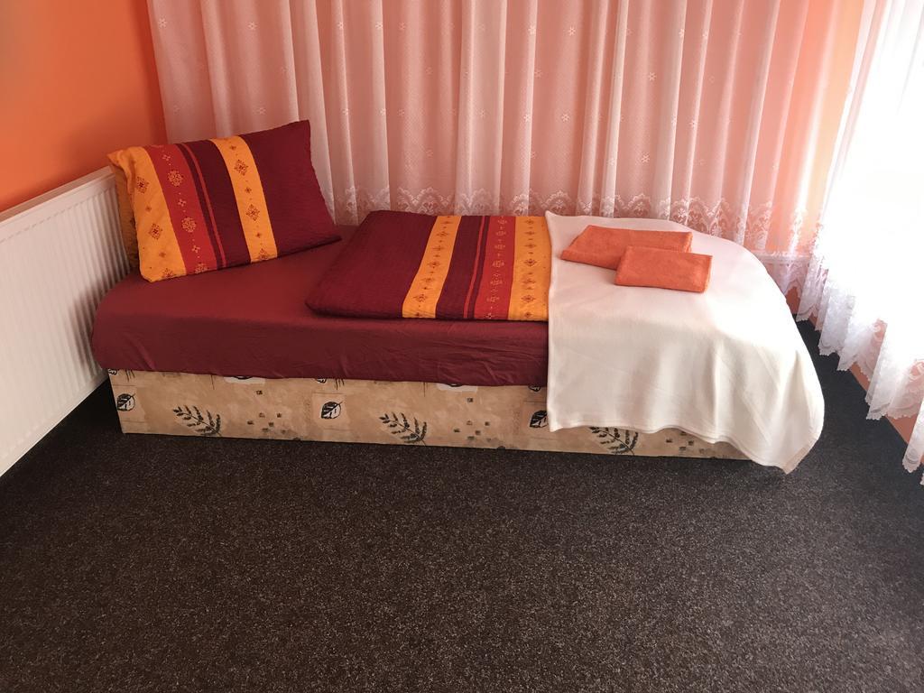Hotel Bohemia Jičín Екстериор снимка