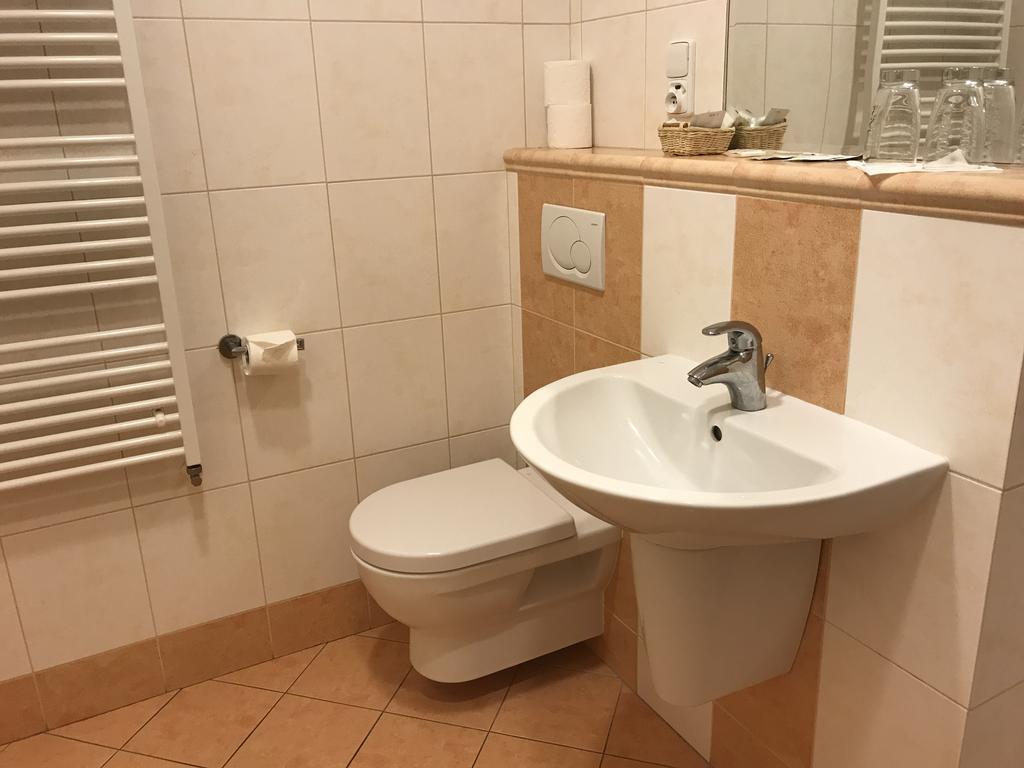 Hotel Bohemia Jičín Екстериор снимка