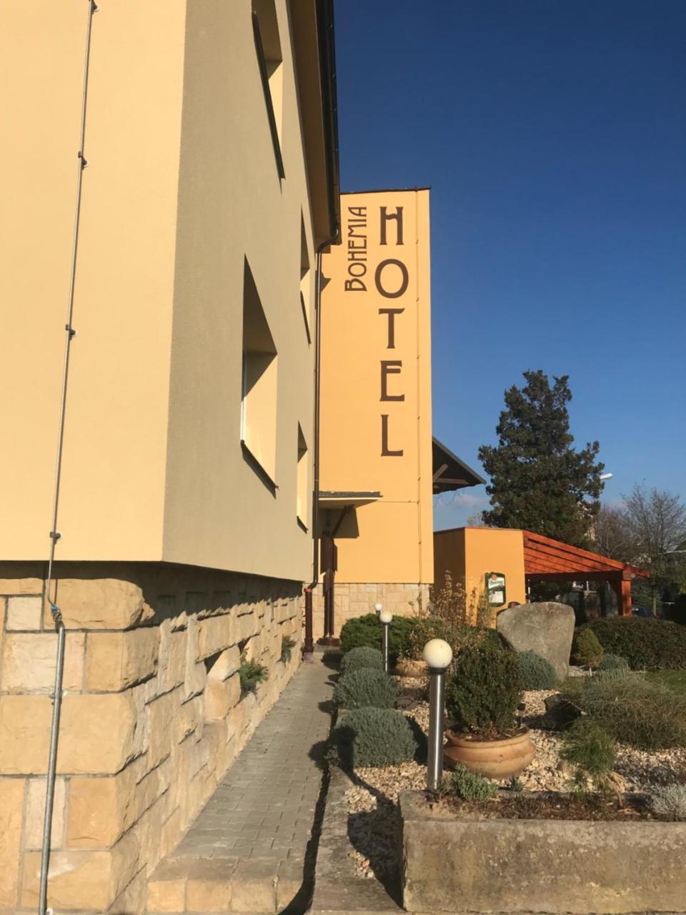 Hotel Bohemia Jičín Екстериор снимка